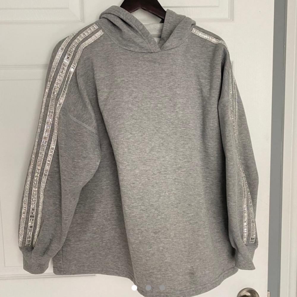 ⛓DIAMANTÉ HOODIE- urban outfitters